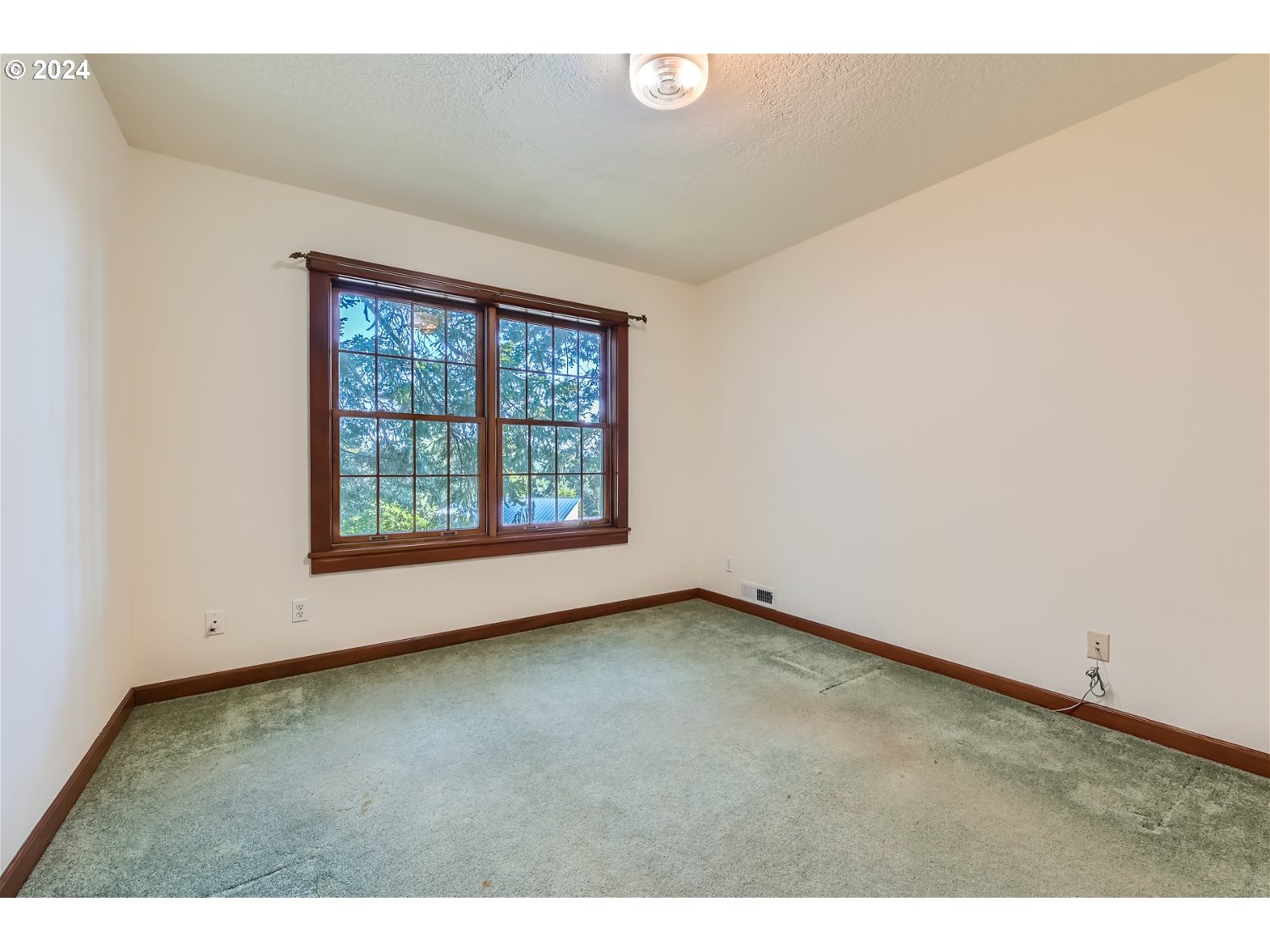 32468 East Bell Road Corbett, OR 97019 - Photo 24 of 41 Gallery Image 24