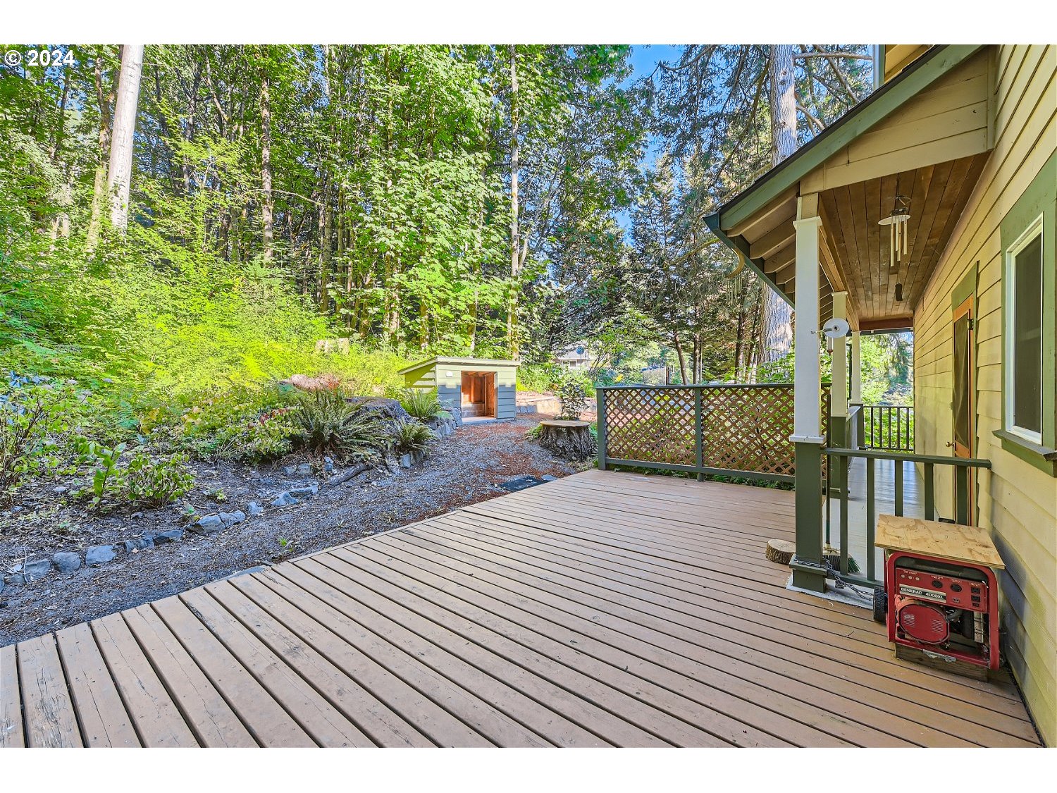 32468 East Bell Road Corbett, OR 97019 - Photo 26 of 41 Gallery Image 26