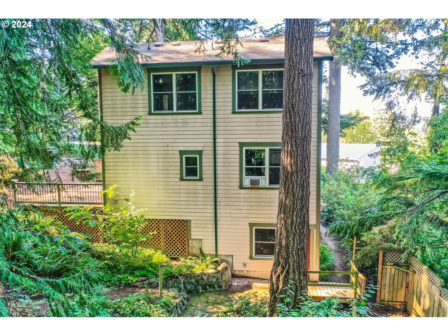 32468 East Bell Road Corbett, OR 97019 - Photo 33 of 41 Gallery Image 33