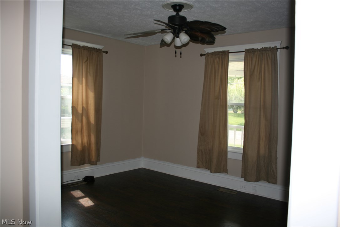 894 Walnut Road Southeast Massillon, OH 44646 - Photo 14 of 32 Gallery Image 14