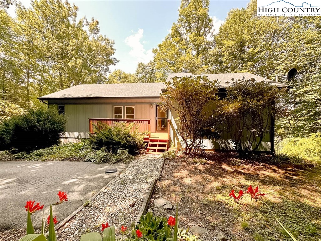 191 High Hopes Boone, NC 28607 - Photo 39 of 40 Gallery Image 39