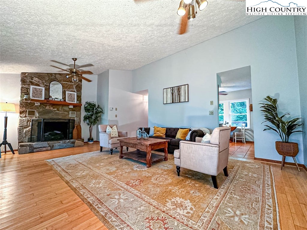 191 High Hopes Boone, NC 28607 - Photo 6 of 40 Gallery Image 6