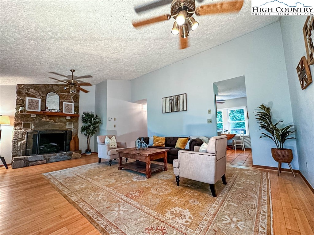 191 High Hopes Boone, NC 28607 - Photo 7 of 40 Gallery Image 7