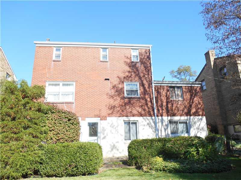 386 Pointview Road Brentwood, PA 15227 - Photo 3 of 25 Exterior Back.