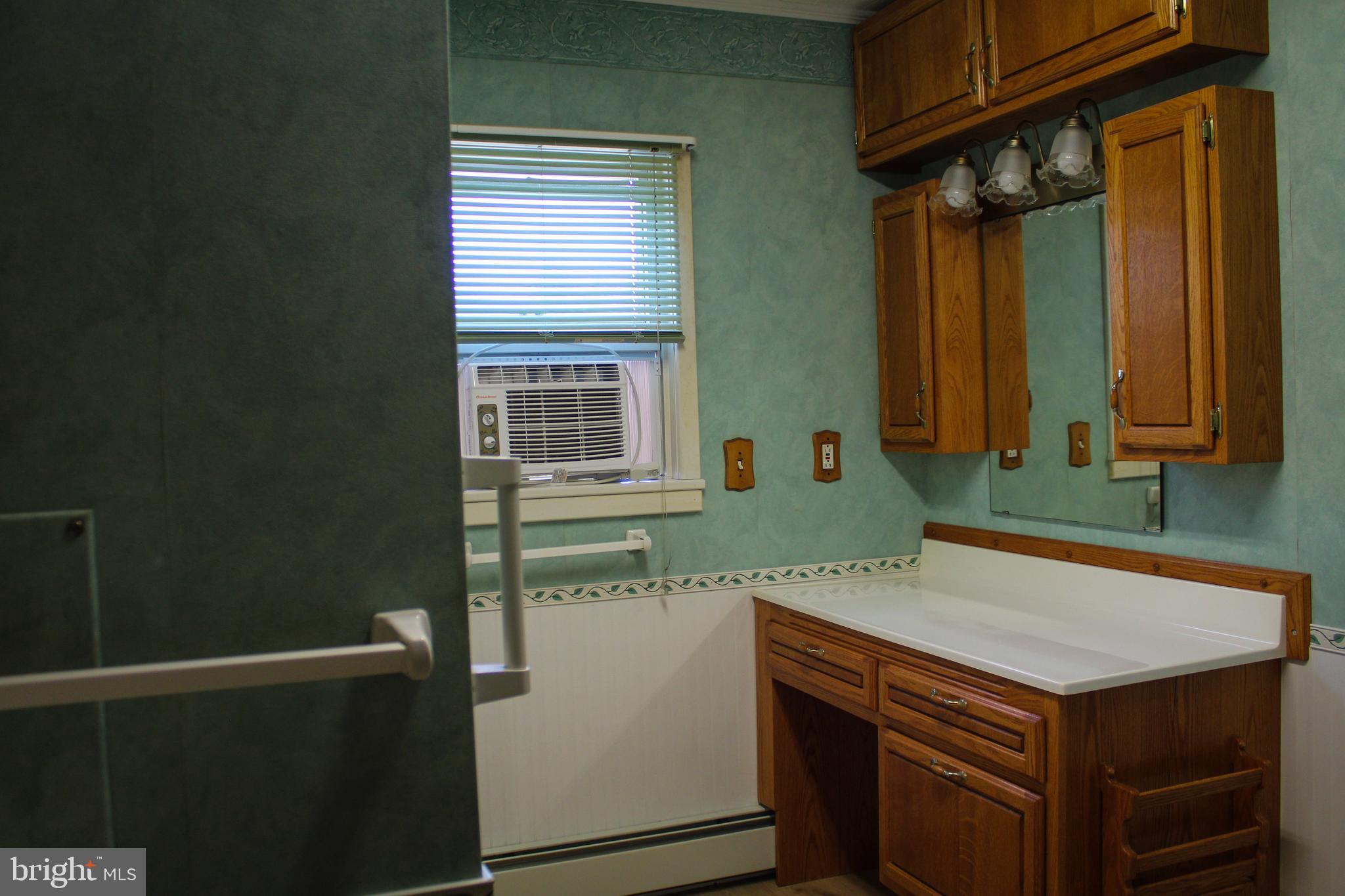 422 Mountain Road Kempton, PA 19529 - Photo 17 of 24 Gallery Image 17