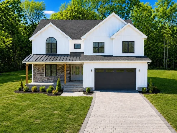 $1,100,000 | 6 Hadley Hts Way, Freetown, MA 02702