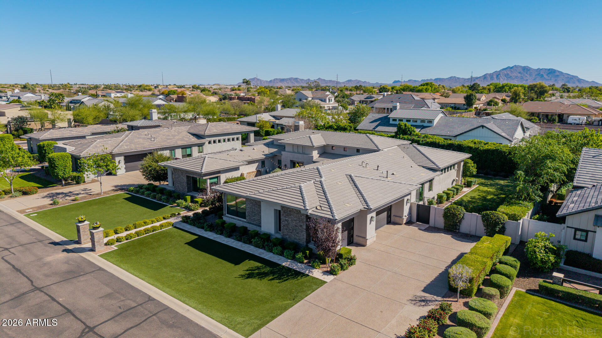 2665 East Hummingbird Way Gilbert, AZ 85297 - Photo 13 of 100 106-Hummingbird