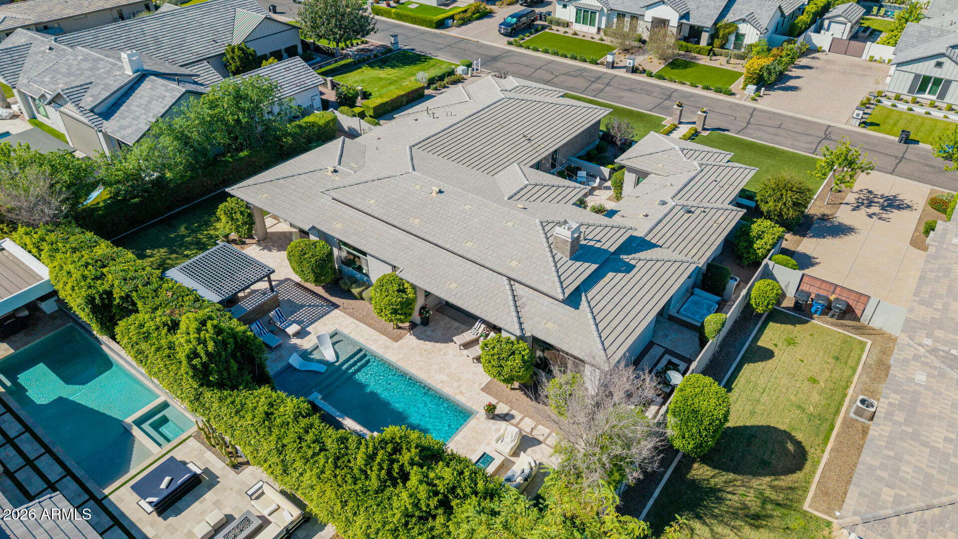 2665 East Hummingbird Way Gilbert, AZ 85297 - Photo 85 of 100 an aerial view of residential house with outdoor space and parking