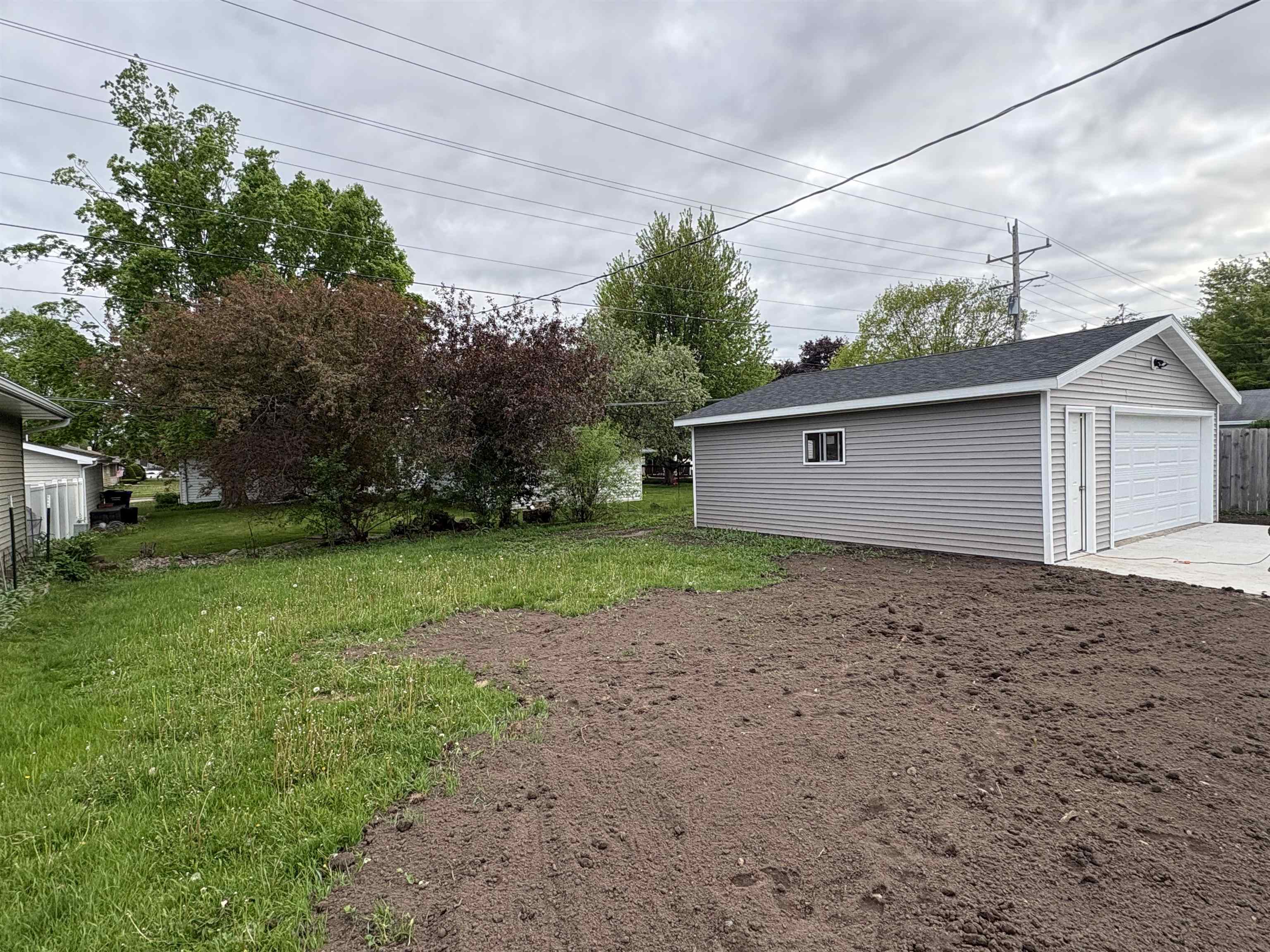 833 West Browning Street Appleton, WI 54914 - Photo 4 of 31