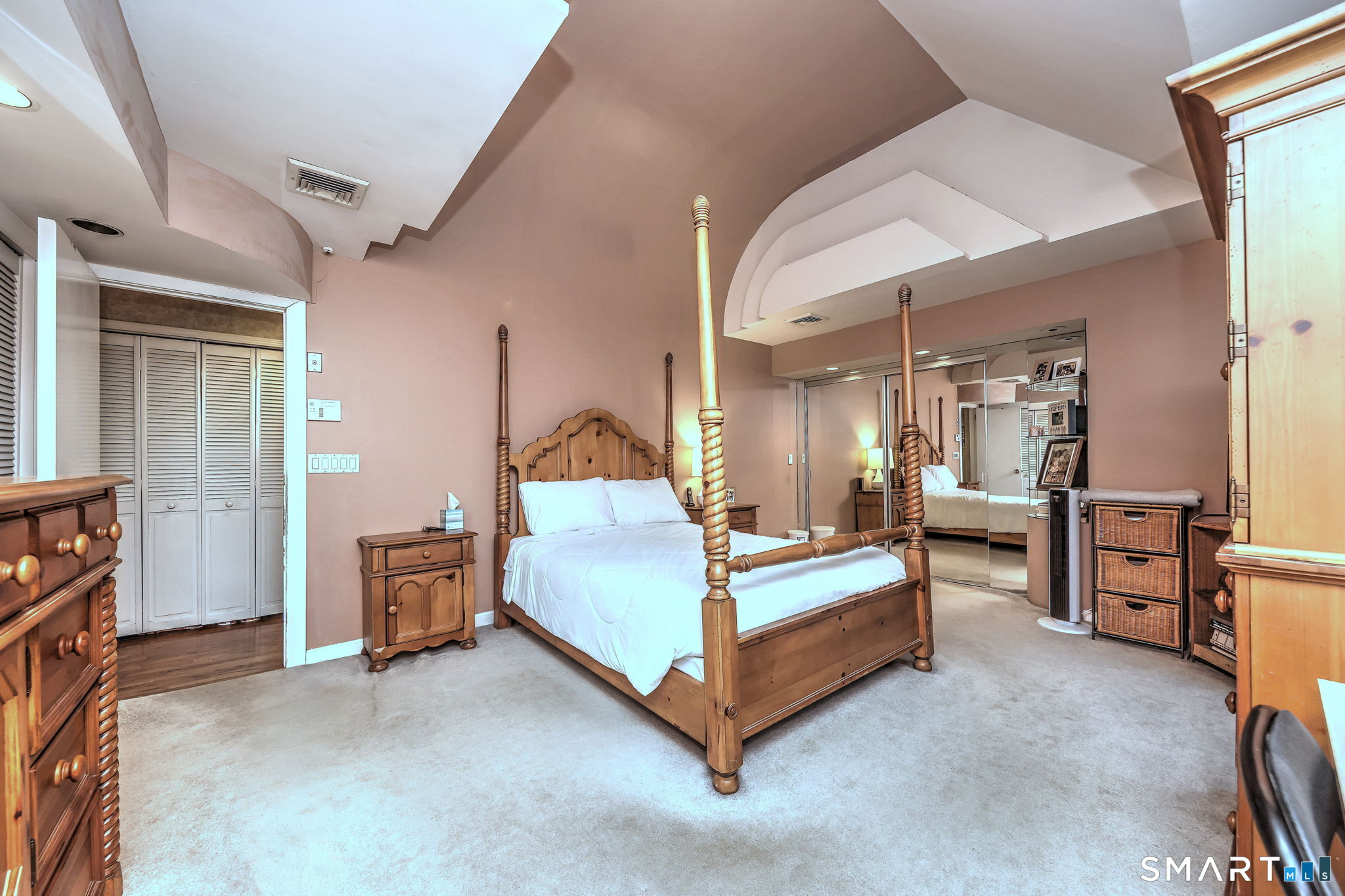 923 Garden Road Orange, CT 06477 - Photo 20 of 35