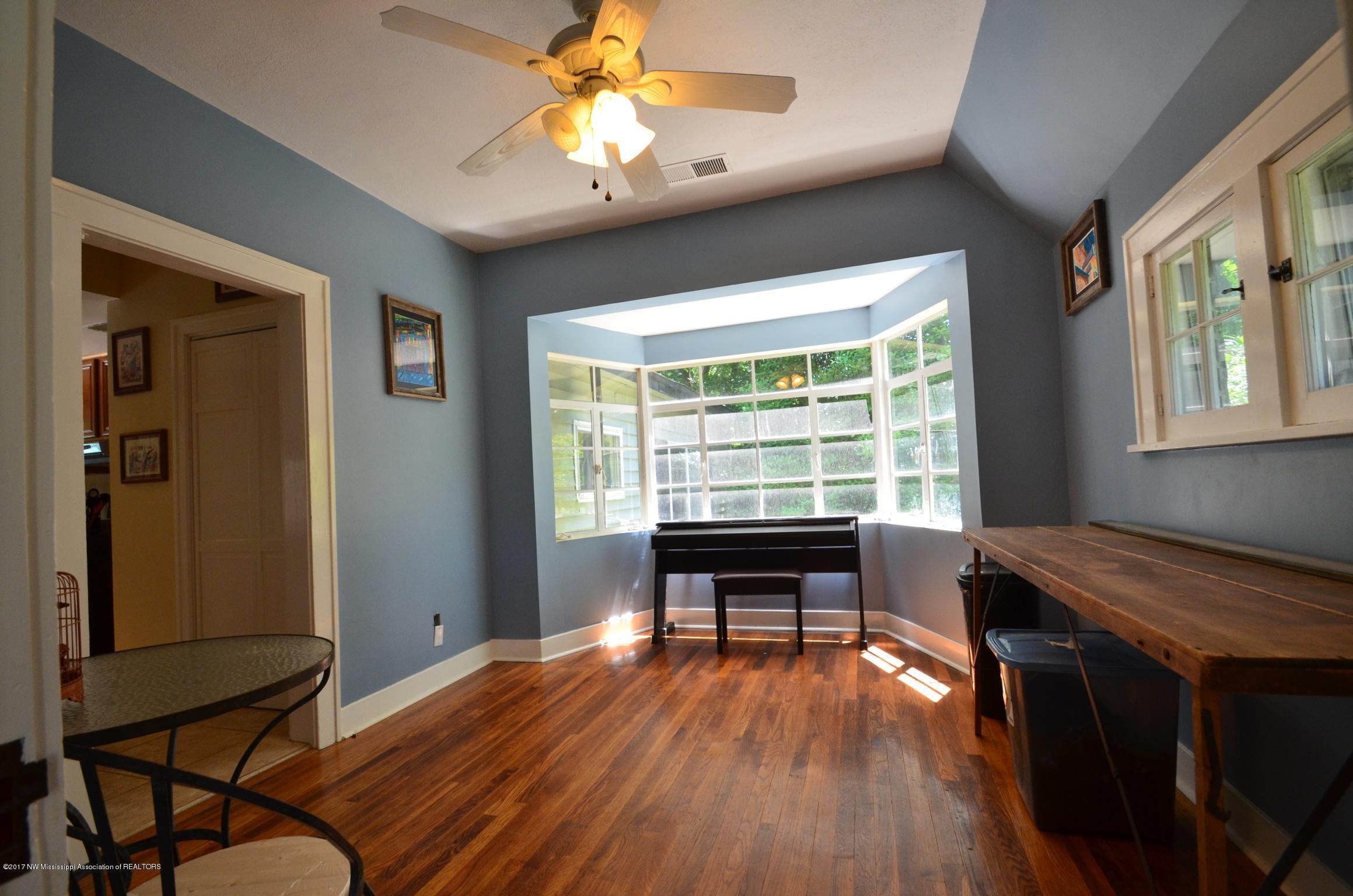9570 Goodman Road Olive Branch, MS 38654 - Photo 19 of 47 01e6f401780e17d96bb9ec4d0784394c6c934520