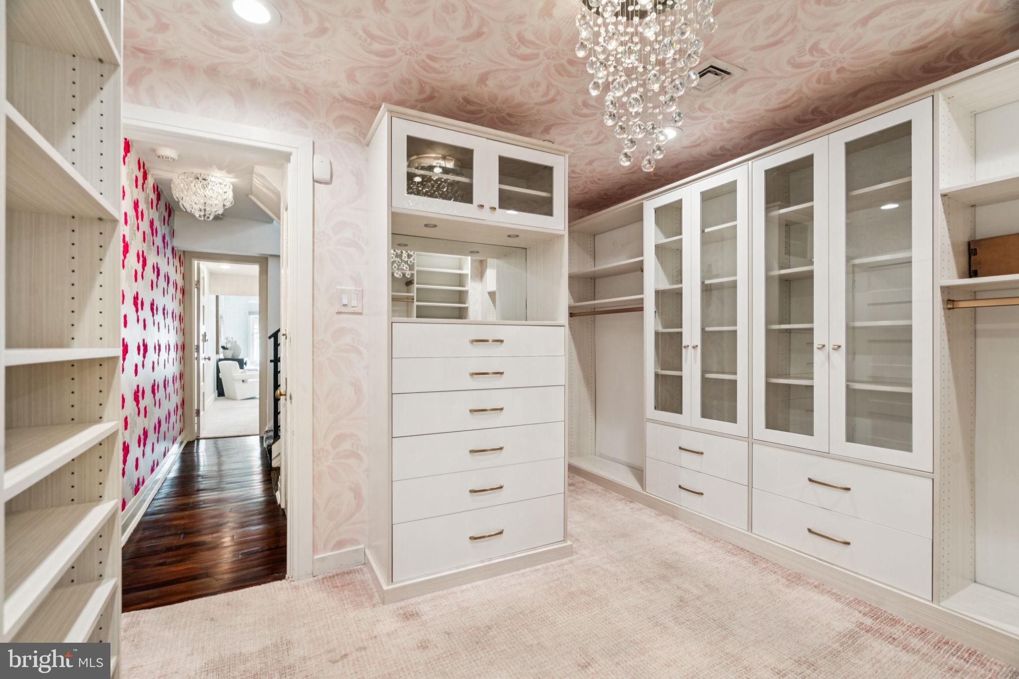 2109 Locust Street Philadelphia, PA 19103 - Photo 25 of 38 walk in closet