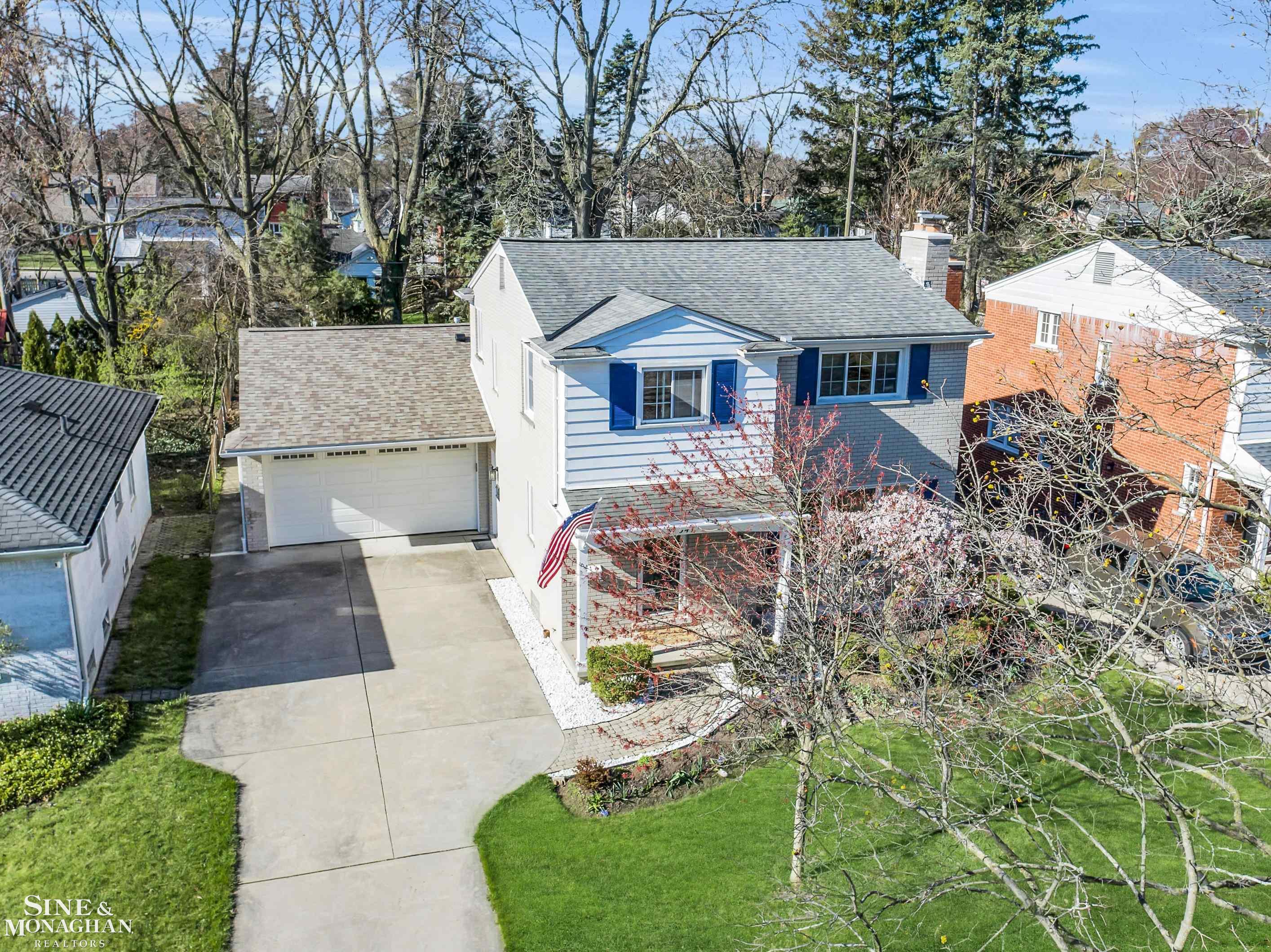 347 Ridgemont Road Grosse Pointe Farms, MI 48236 - Photo 38 of 77