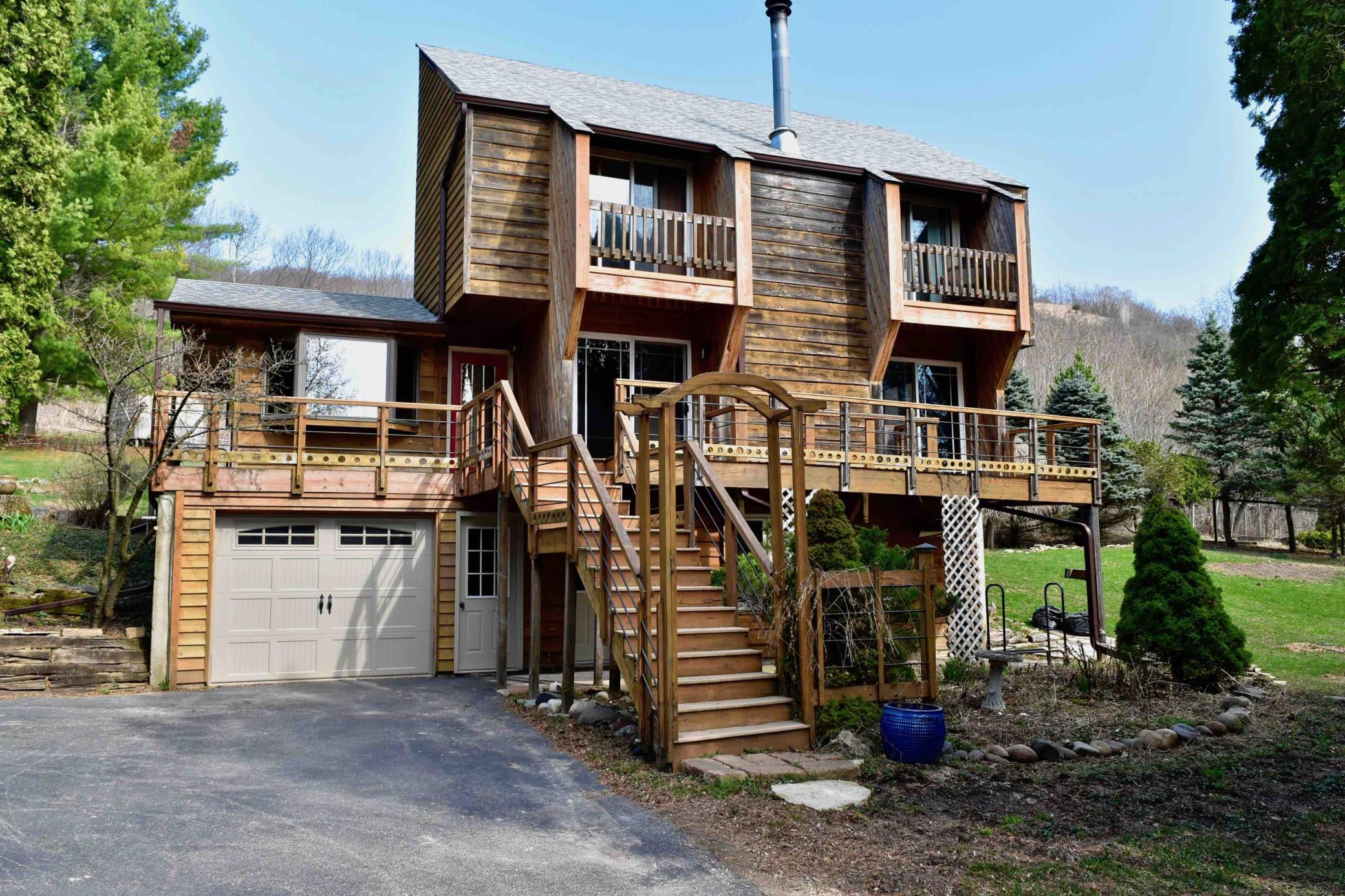 25939 Miner Valley Road Winona, MN 55987 - Photo 1 of 1 Gallery Image 1