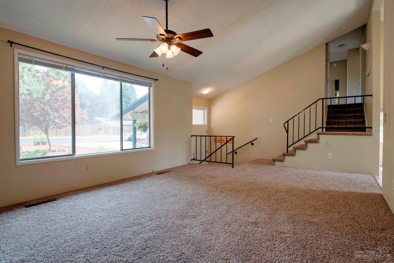 2863 Northeast Shepard Road Bend, OR 97701 - Photo 5 of 23 Additional Photo