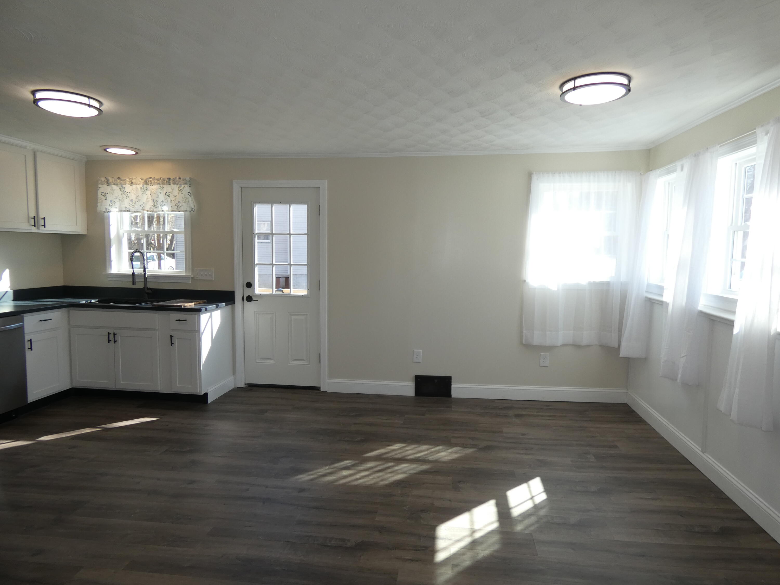 28.5 Elm Street Fairfield, ME 04937 - Photo 8 of 23