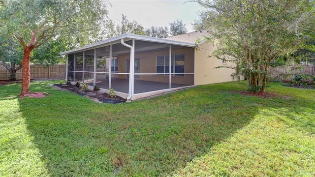 $2,250 | 26903 Carla Place, Lutz, FL 33559