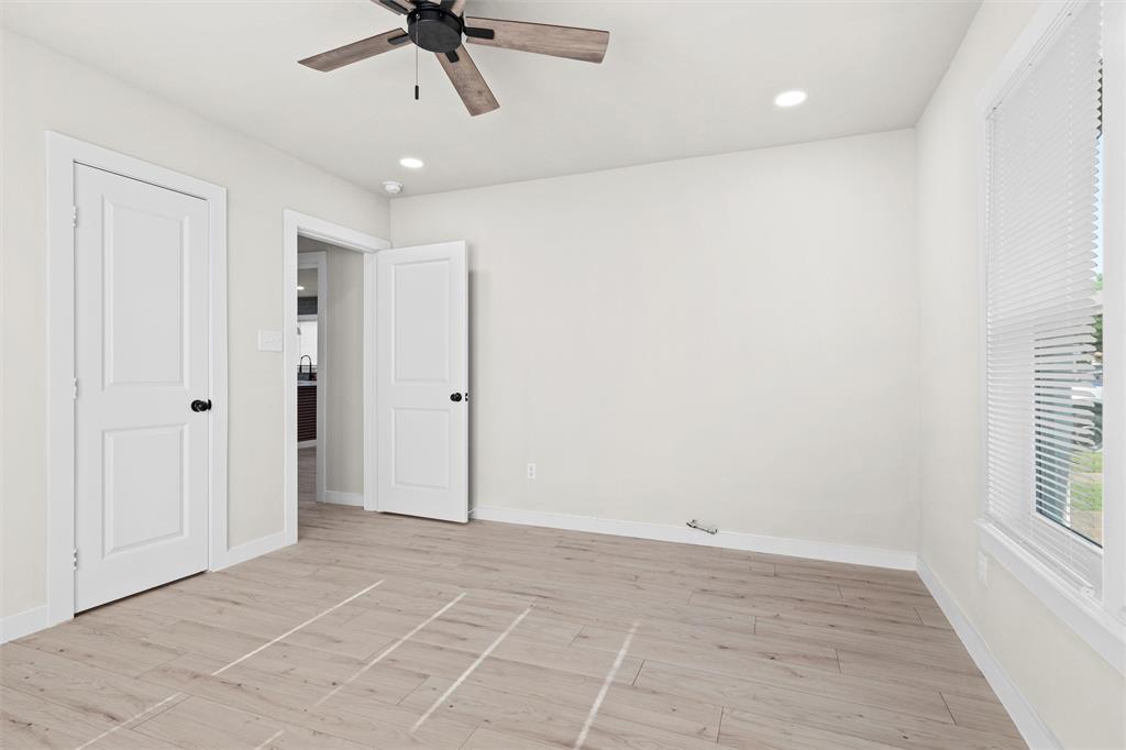 1300 East Baltimore Avenue Fort Worth, TX 76104 - Photo 15 of 25 a view of an empty room