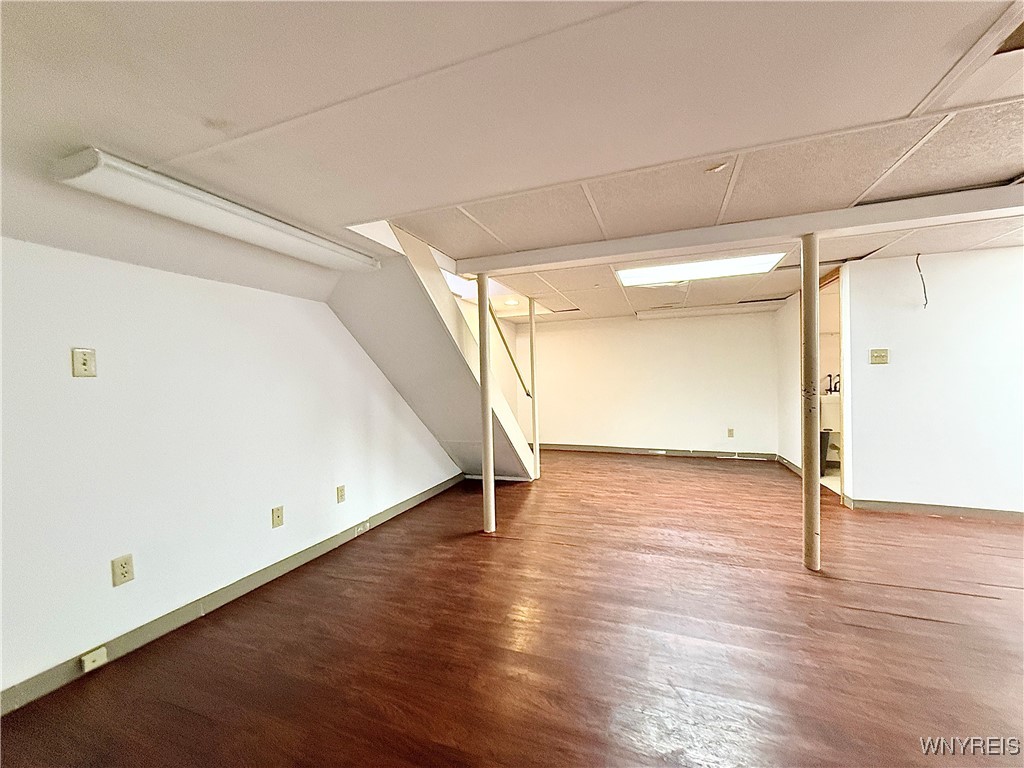 8 Hummingbird Lane Amherst, NY 14228 - Photo 29 of 32