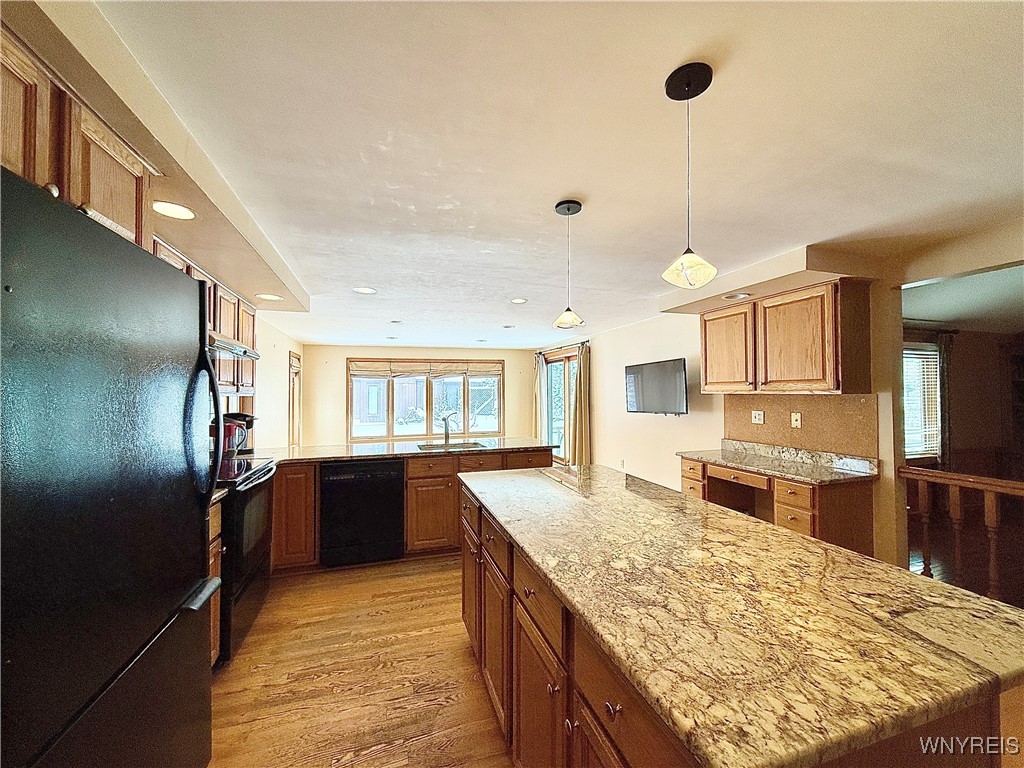 8 Hummingbird Lane Amherst, NY 14228 - Photo 5 of 32