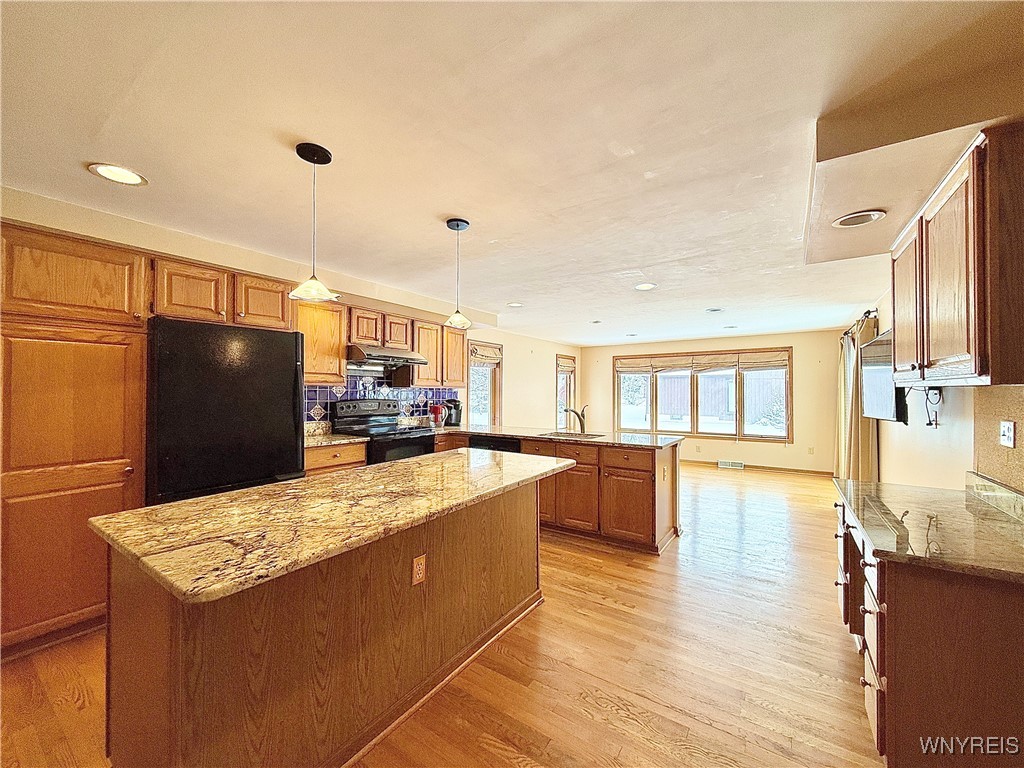 8 Hummingbird Lane Amherst, NY 14228 - Photo 6 of 32