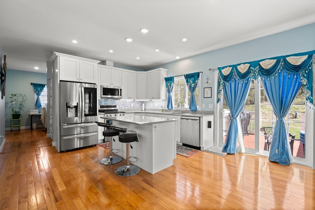 32 Hycrest Road Charlton, MA 01507 - Photo 11 of 42 Gallery Image 11