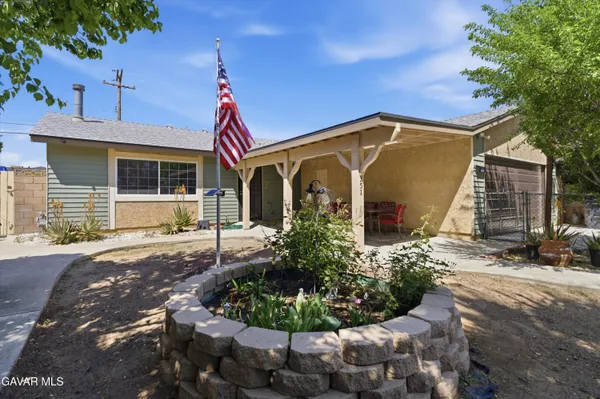 $415,000 | 351 East Ave J 13, Lancaster, CA 93535