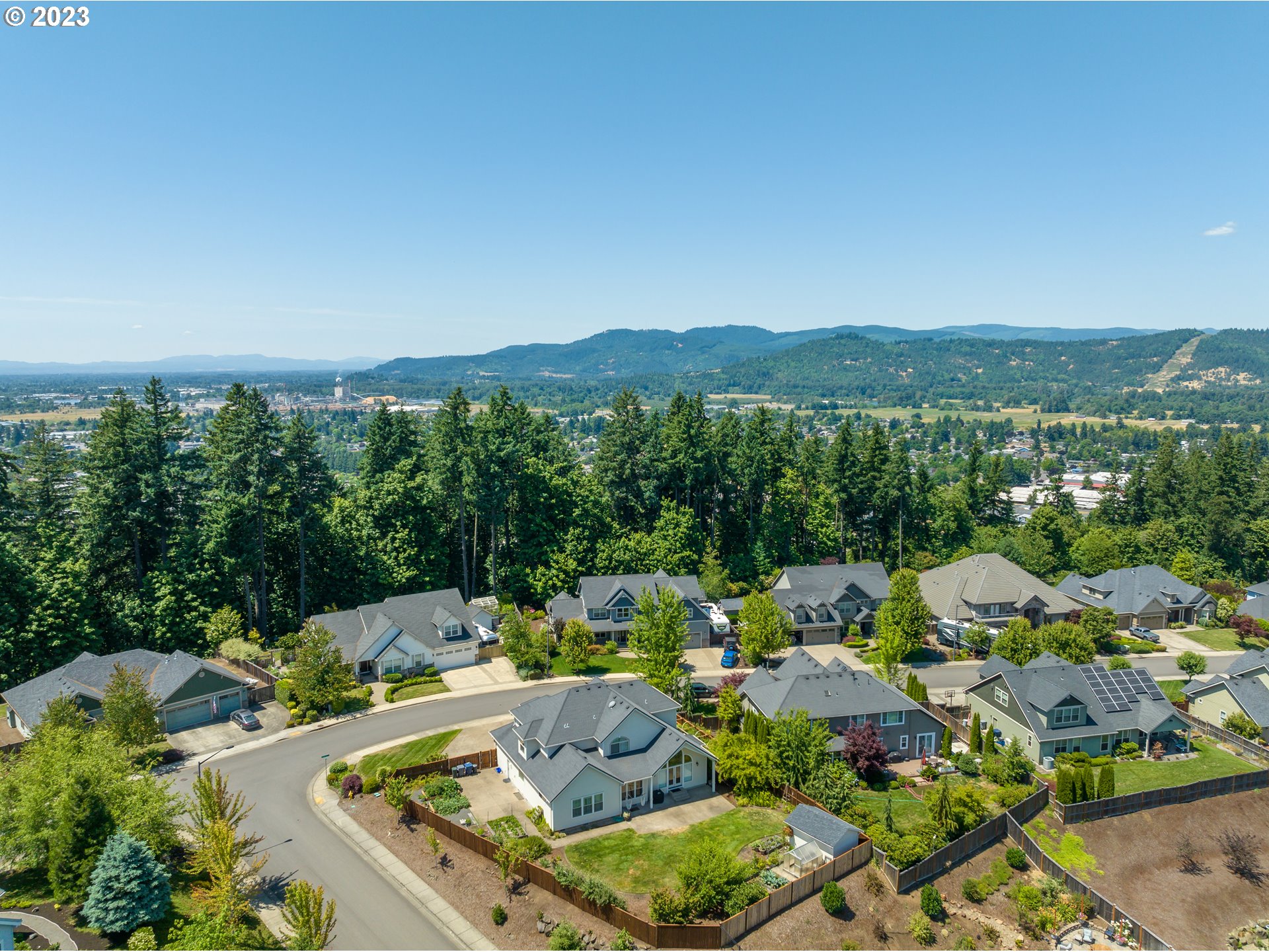 6099 Graystone Loop Springfield, OR 97478 - Photo 48 of 48 a view of yard with outdoor seating