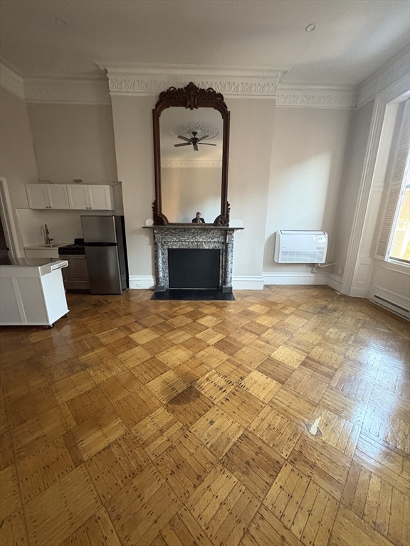 211 Beacon Street, Unit 2R Boston, MA 02116 - Photo 2 of 6