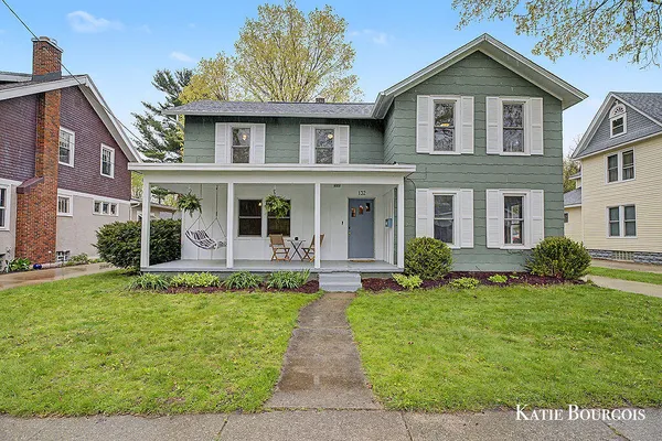 $330,000 | 132 North Monroe Street, Rockford, MI 49341