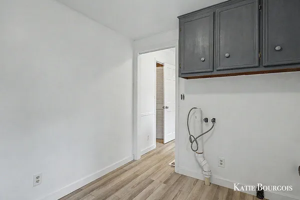 $330,000 | 132 North Monroe Street, Rockford, MI 49341