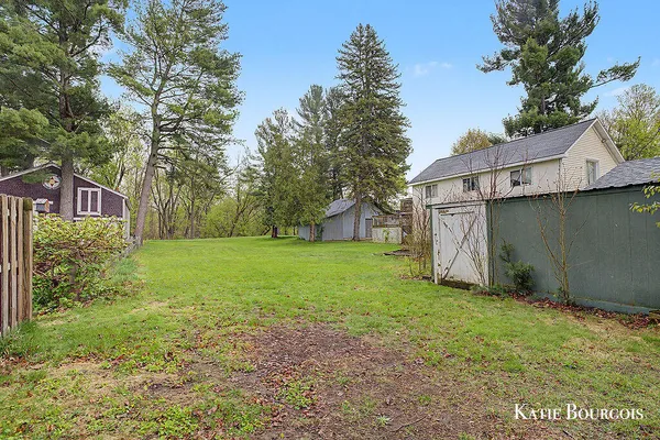 $330,000 | 132 North Monroe Street, Rockford, MI 49341