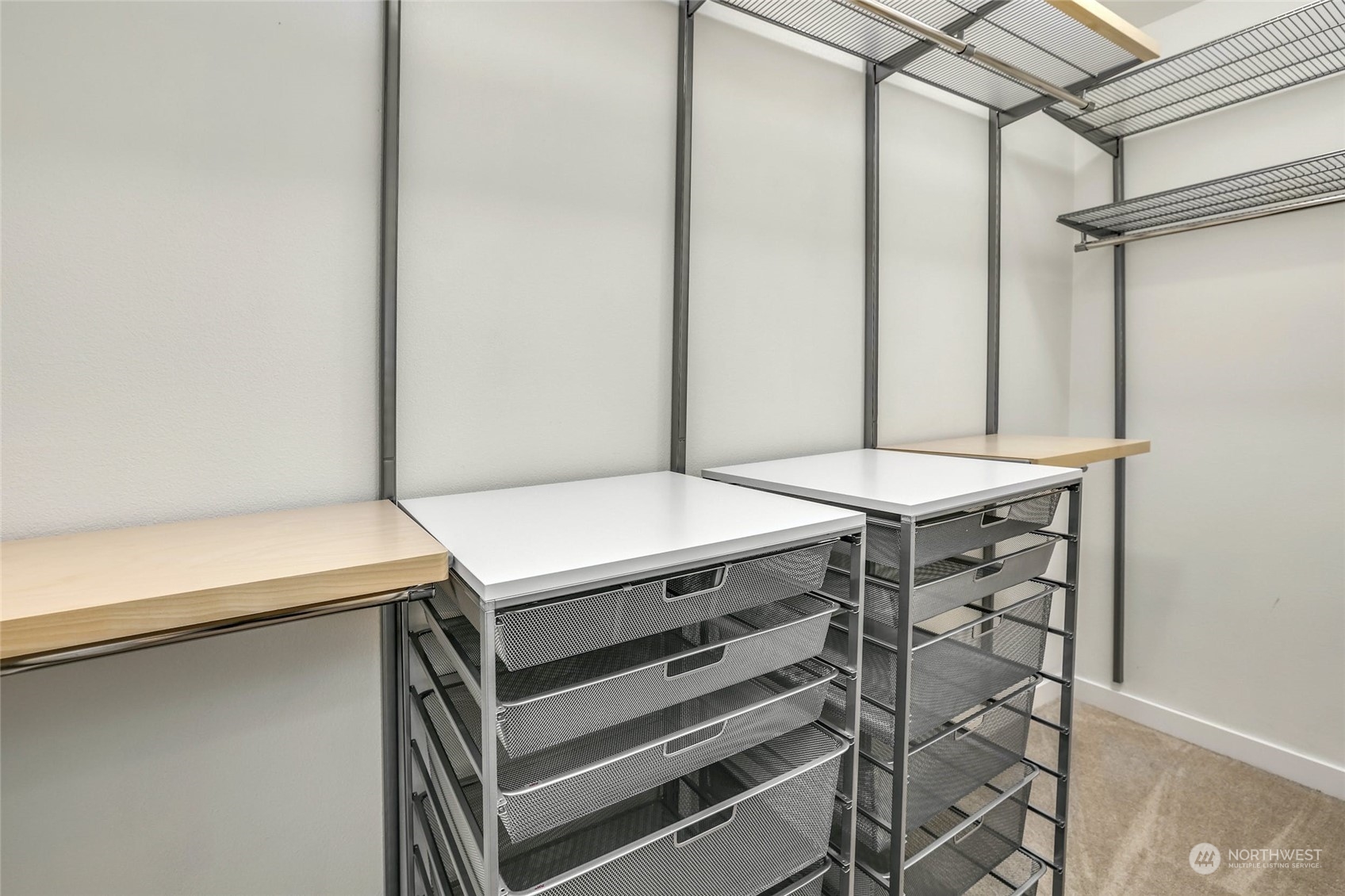 12718 35th Avenue Southeast, Unit E2 Everett, WA 98208 - Photo 19 of 28 a bathroom with a sink and a mirror