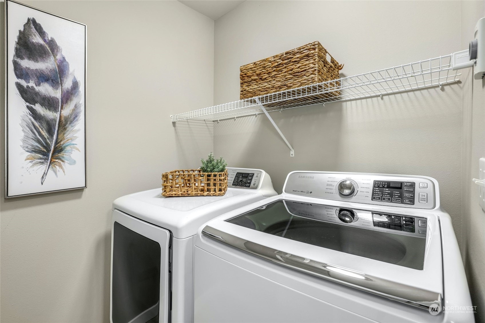 12718 35th Avenue Southeast, Unit E2 Everett, WA 98208 - Photo 20 of 28 a utility room with dryer and washer
