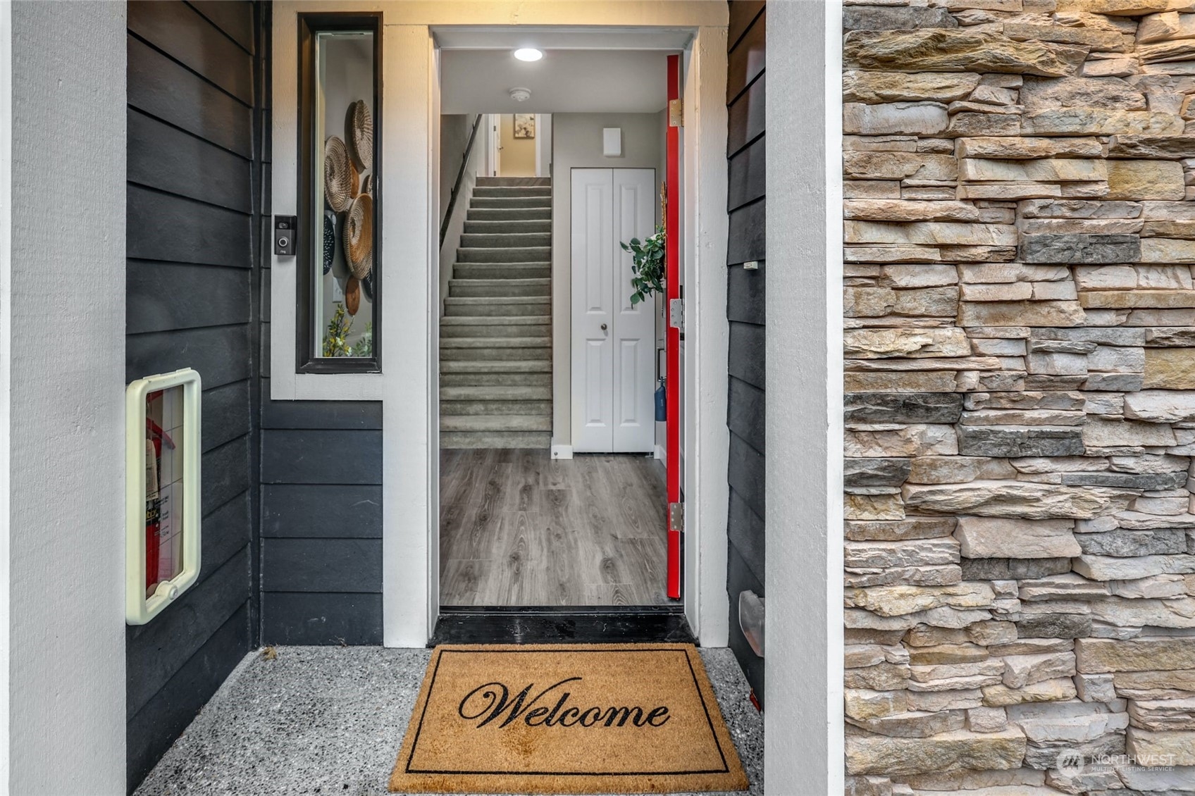 12718 35th Avenue Southeast, Unit E2 Everett, WA 98208 - Photo 5 of 28 a view of entryway
