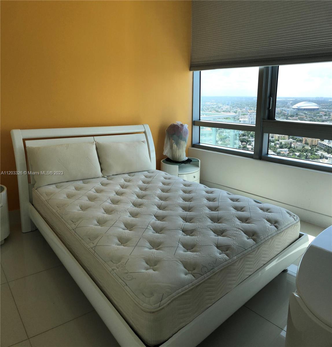 90 Southwest 3rd Street, Unit PH7 Miami, FL 33130 - Photo 5 of 11 Gallery Image 5
