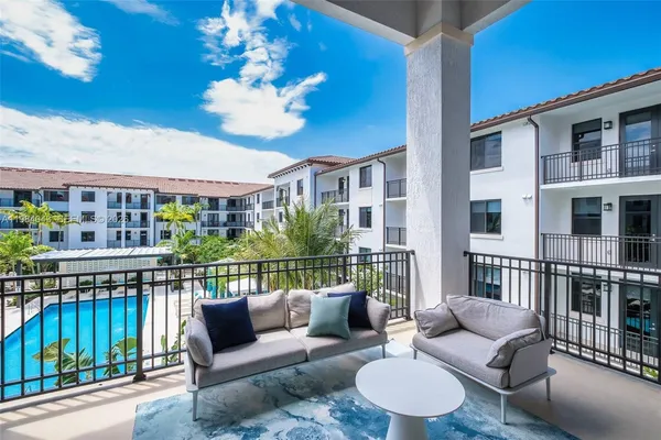 $2,200 | 3991 Northwest 82nd Avenue, Unit 1330, Hollywood, FL 33024