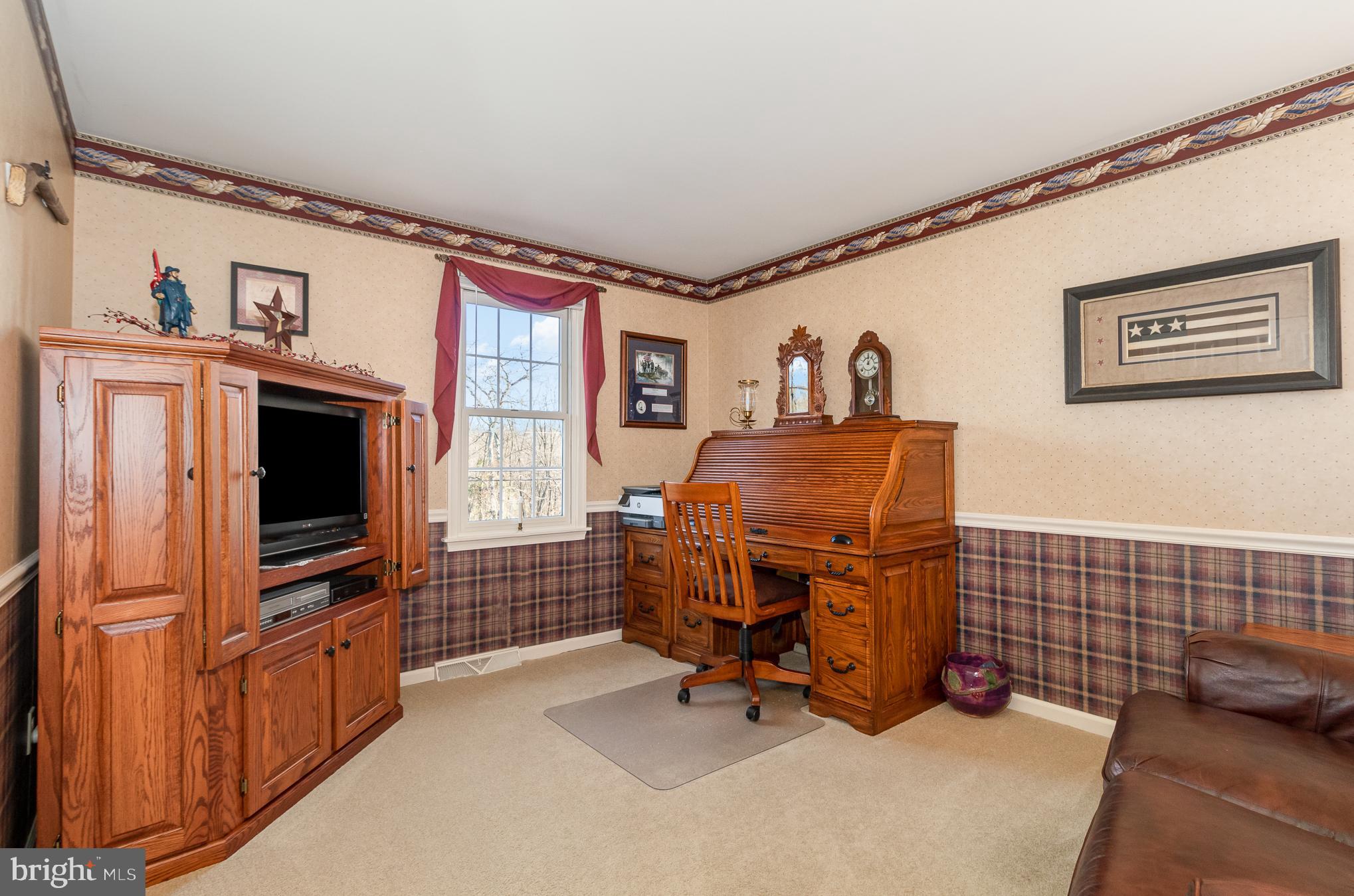 423 Bernheisel Bridge Road Carlisle, PA 17015 - Photo 13 of 26