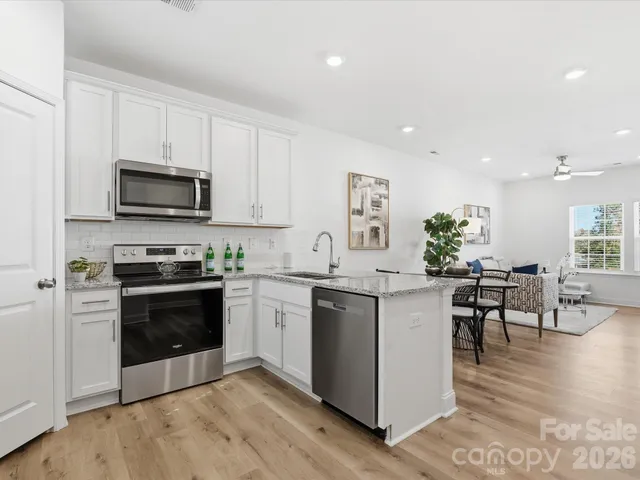 $314,900 | 3136 Butler Hl Drive, Matthews, NC 28105