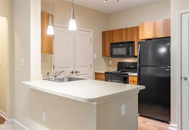 $1,323 | 1600 Overlook Park Lane, Unit 1015, Lawrenceville, GA 30043