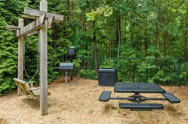 $1,210 | 1600 Overlook Park Lane, Unit 517, Lawrenceville, GA 30043