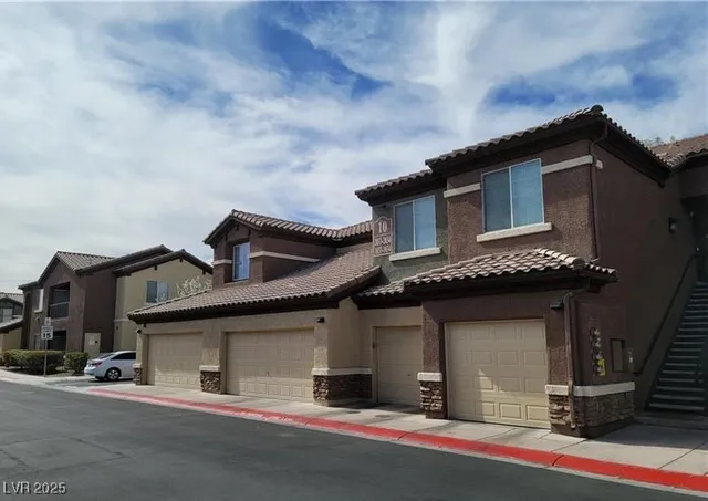 $389,900 | 8324 West Charleston Boulevard, Unit 2033, Las Vegas, NV 89117