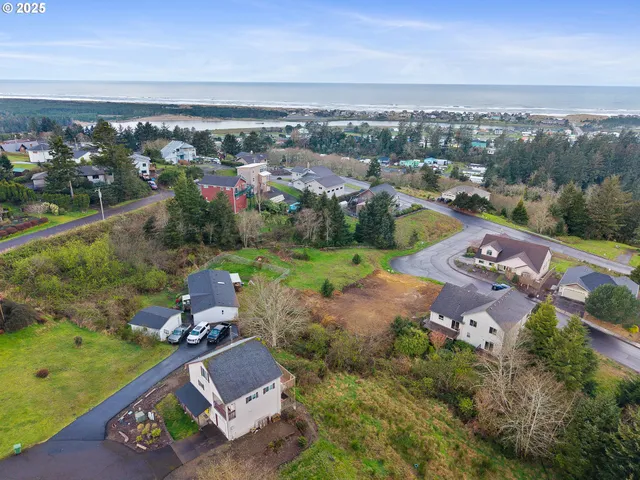 $540,000 | 35250 Riverview Drive, Pacific City, OR 97135