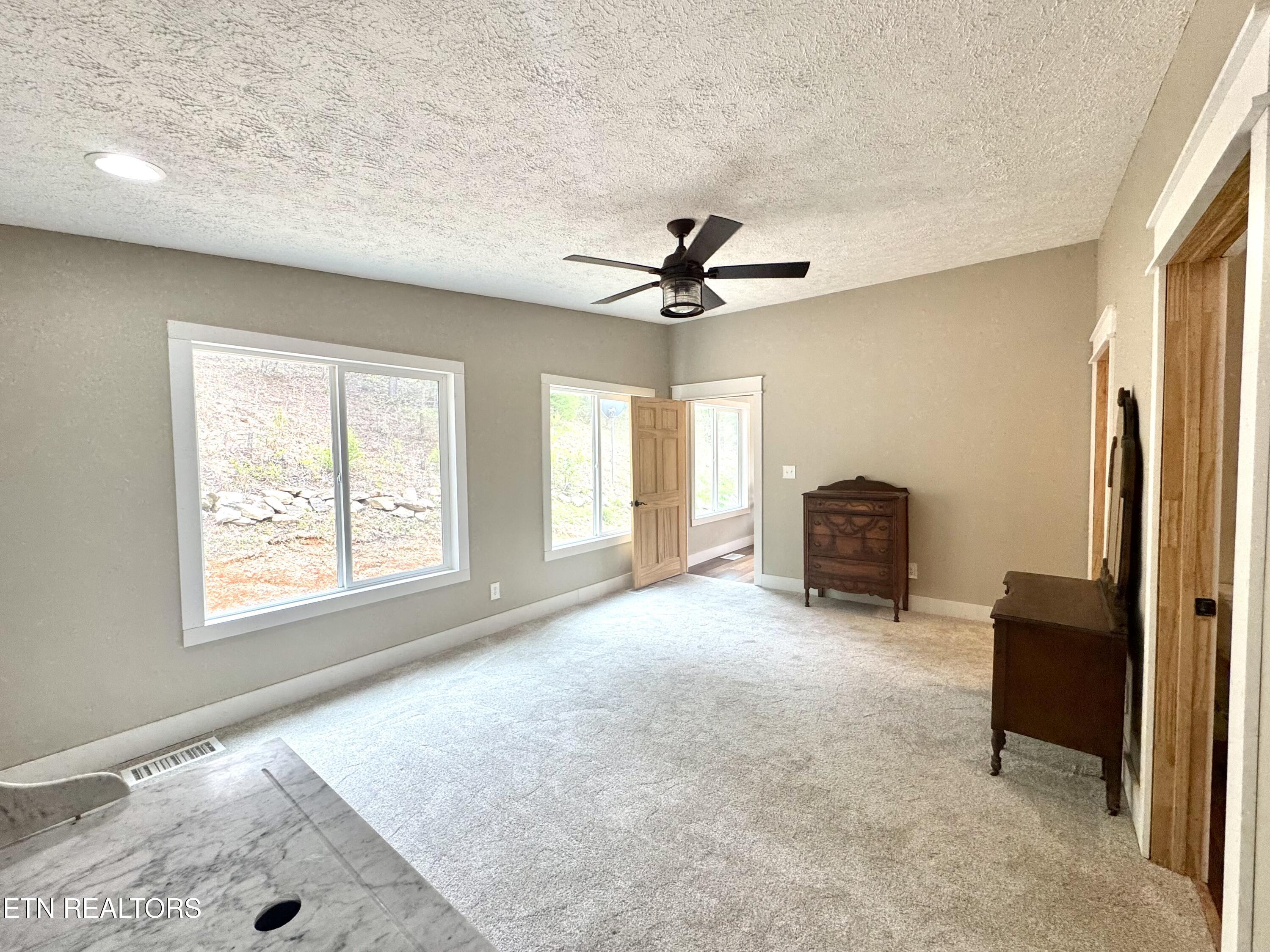 1405 Glade Springs Road La Follette, TN 37766 - Photo 22 of 48 IMG_8980