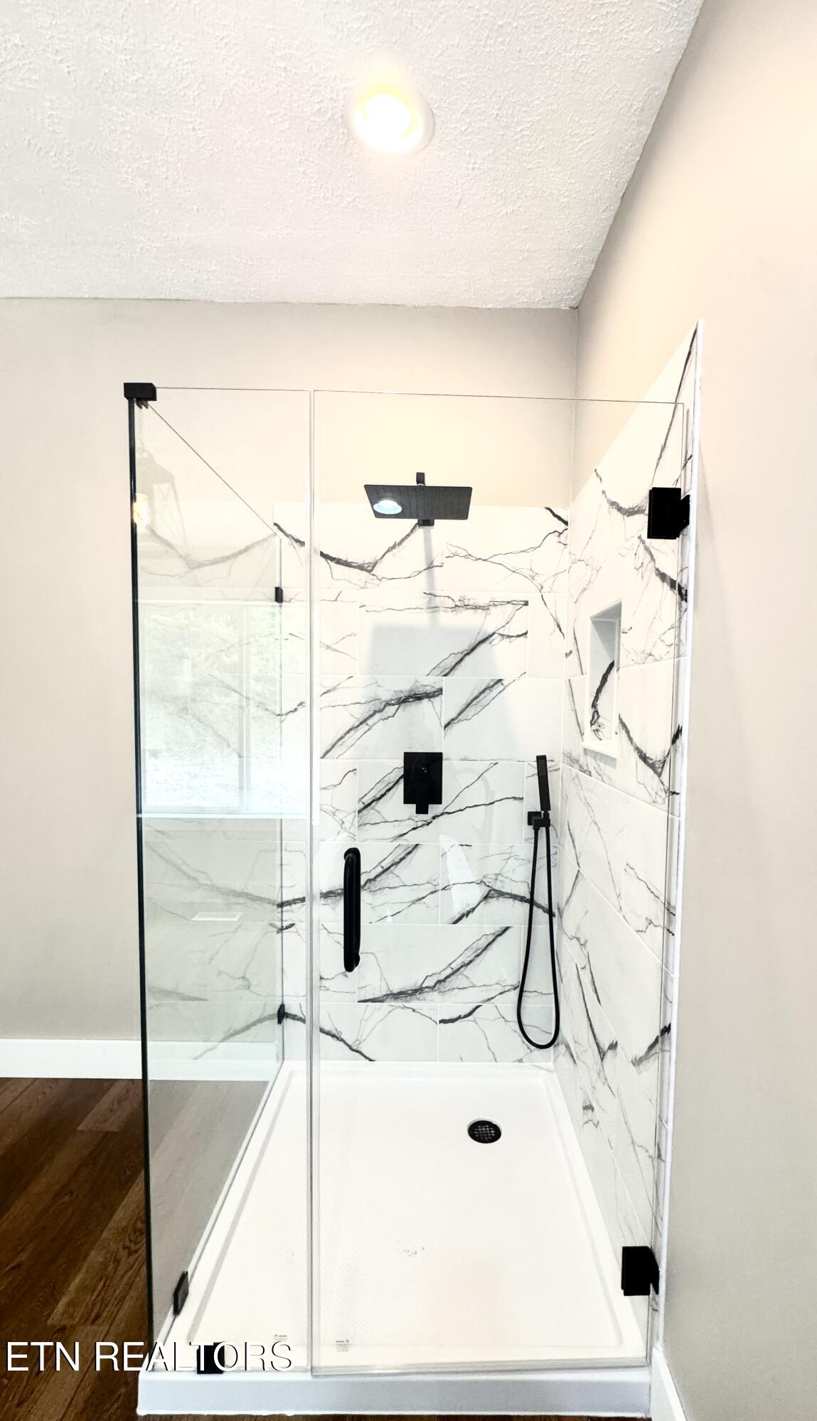 1405 Glade Springs Road La Follette, TN 37766 - Photo 27 of 48 IMG_8984