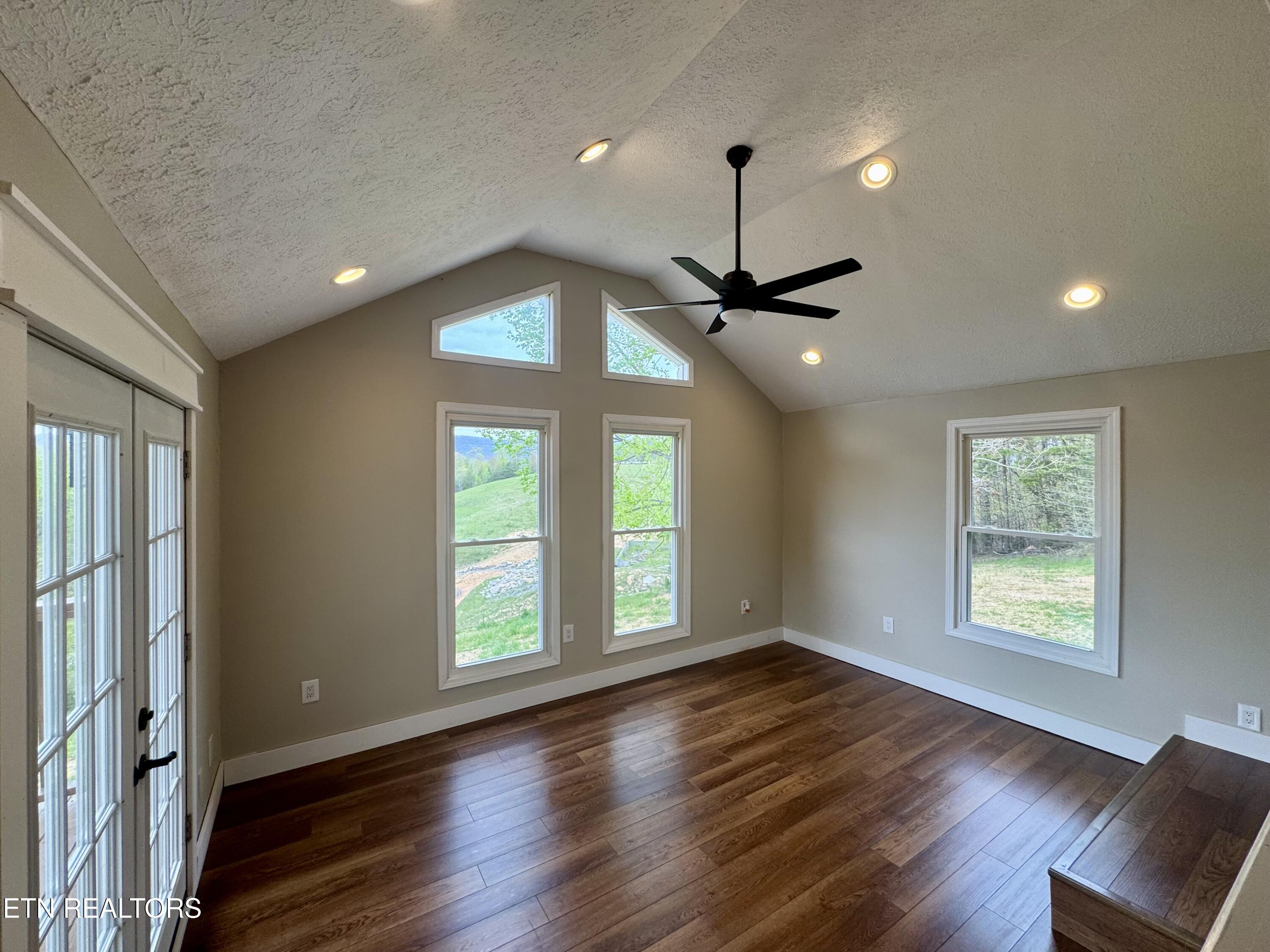 1405 Glade Springs Road La Follette, TN 37766 - Photo 34 of 48 IMG_9030