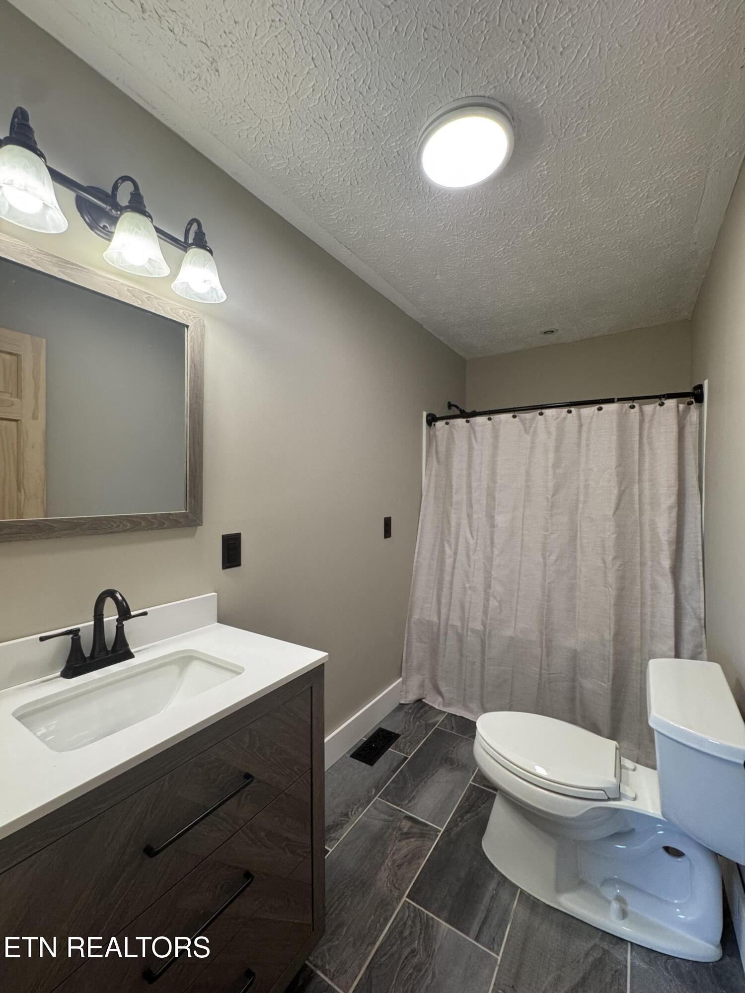 1405 Glade Springs Road La Follette, TN 37766 - Photo 39 of 48 IMG_9014