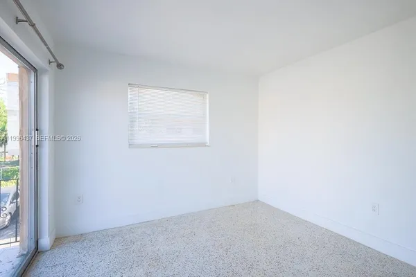 $1,950 | 3050 Northwest 21st Avenue, Unit 9, Miami, FL 33142