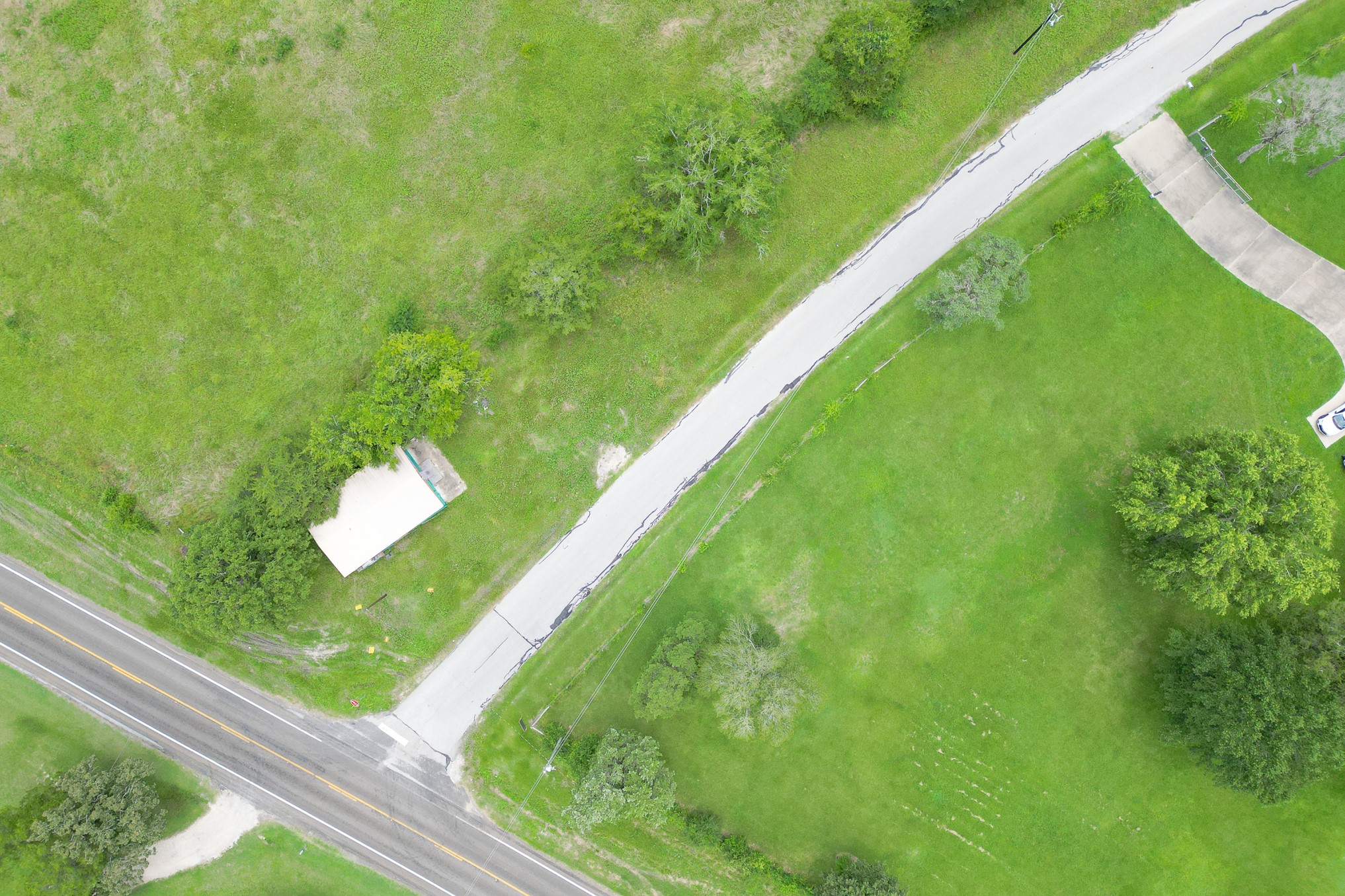 1 Plantation Road Trinity, TX 75862 - Photo 4 of 21