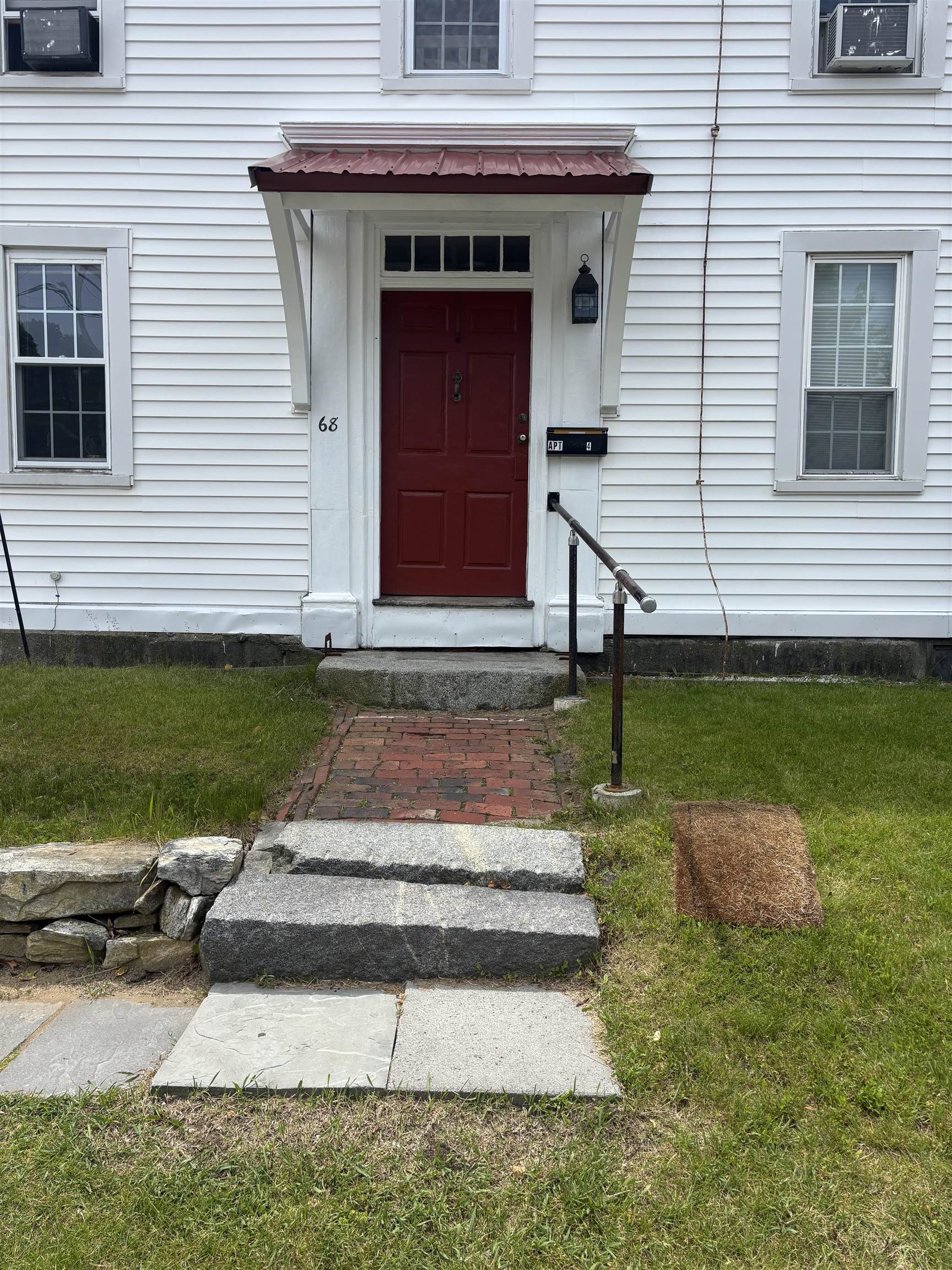 68 Park Street, Unit 4 Exeter, NH 03833 - Photo 2 of 19